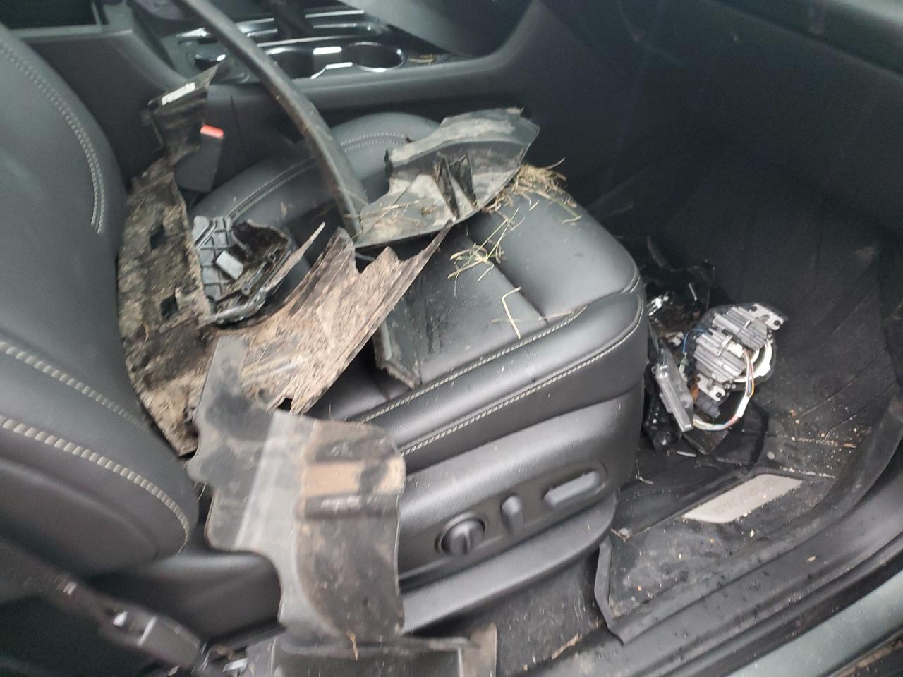 2022 CHEVROLET TRAVERSE LT VIN:1GNEVHKW4NJ177926