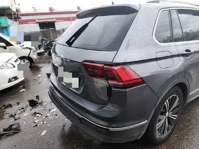 2020 Volkswagen Tiguan VIN:
