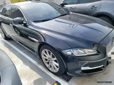 2016 Jaguar XJ SAJAA2294GNV93398 VIN:SAJAA2294GNV93398
