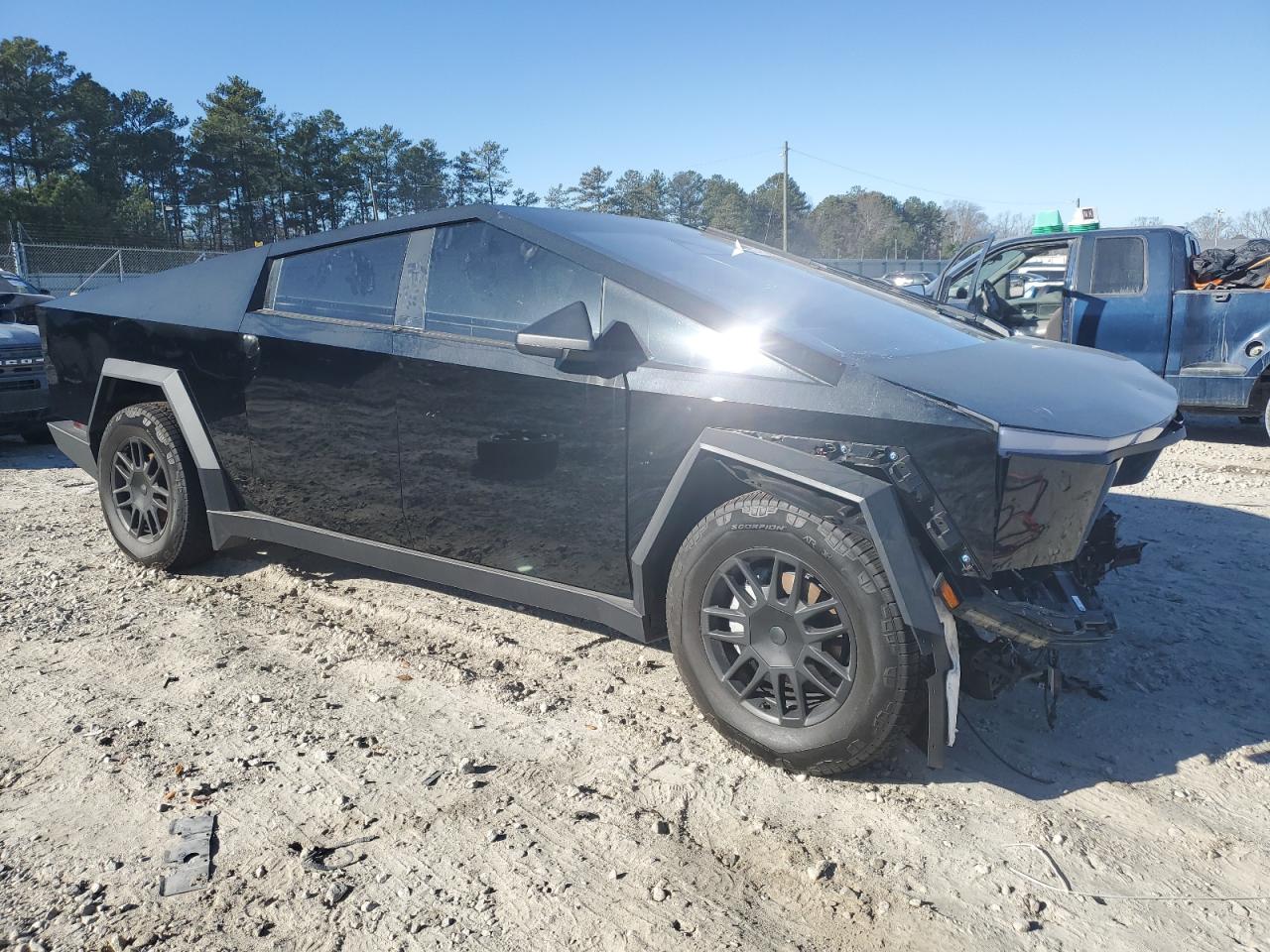 2024 TESLA CYBERTRUCK  VIN:7G2CEHED5RA031214