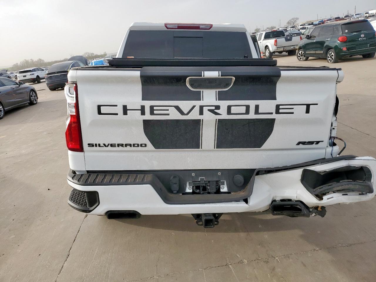 2024 CHEVROLET SILVERADO K1500 RST VIN:1GCUDEEL9RZ126341