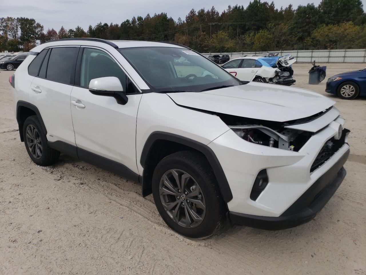 2024 TOYOTA RAV4 XLE PREMIUM VIN:4T3B6RFV4RU143590