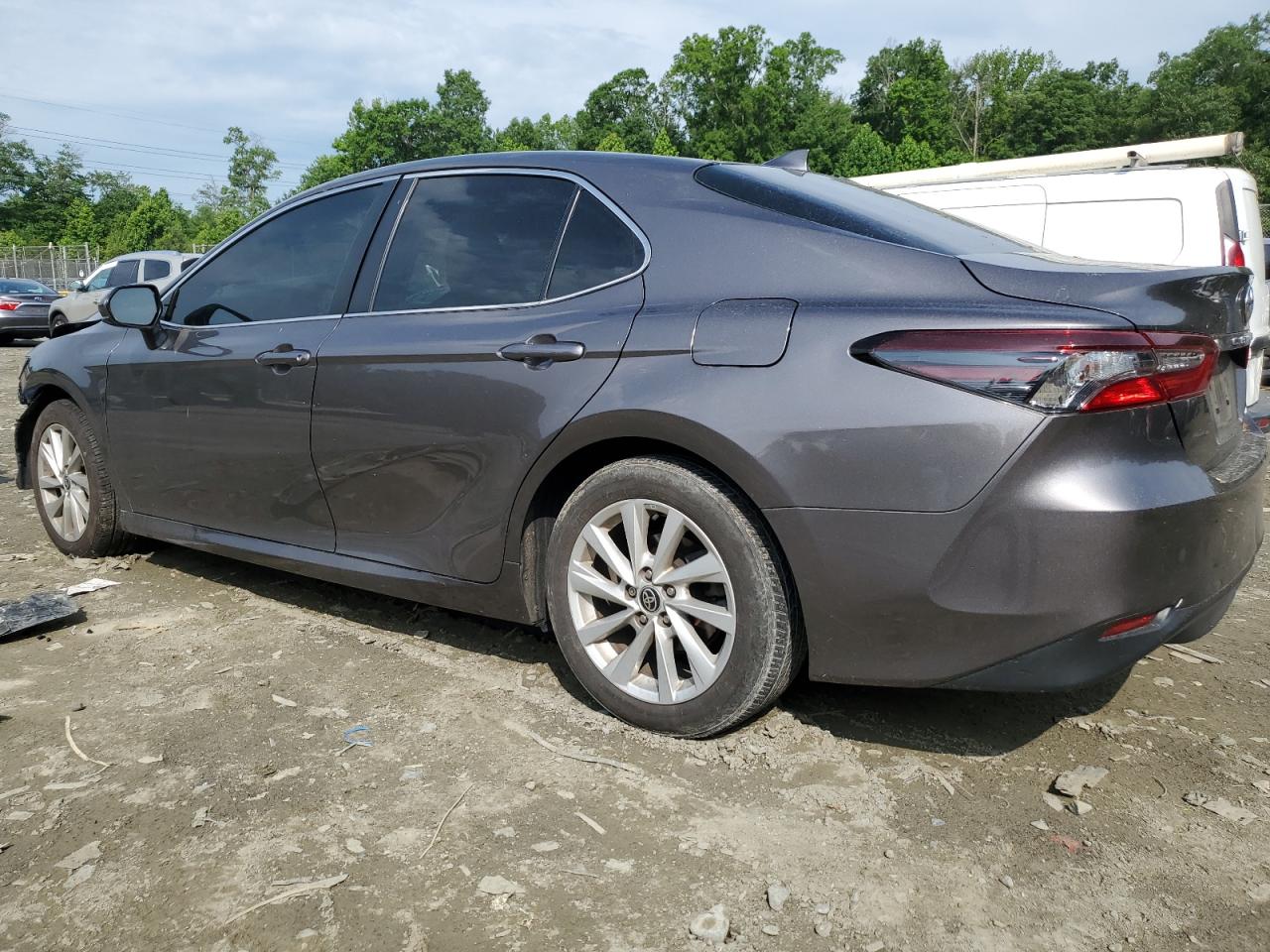 2022 TOYOTA CAMRY LE VIN:4T1C11AK1NU686030