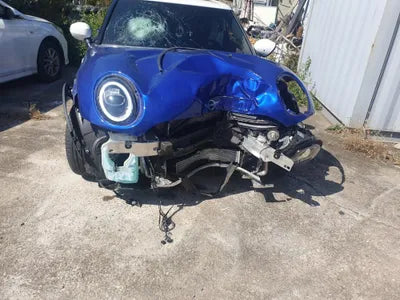 2020 MINI Clubman WMWXJ3103L2M33040 VIN:WMWXJ3103L2M33040
