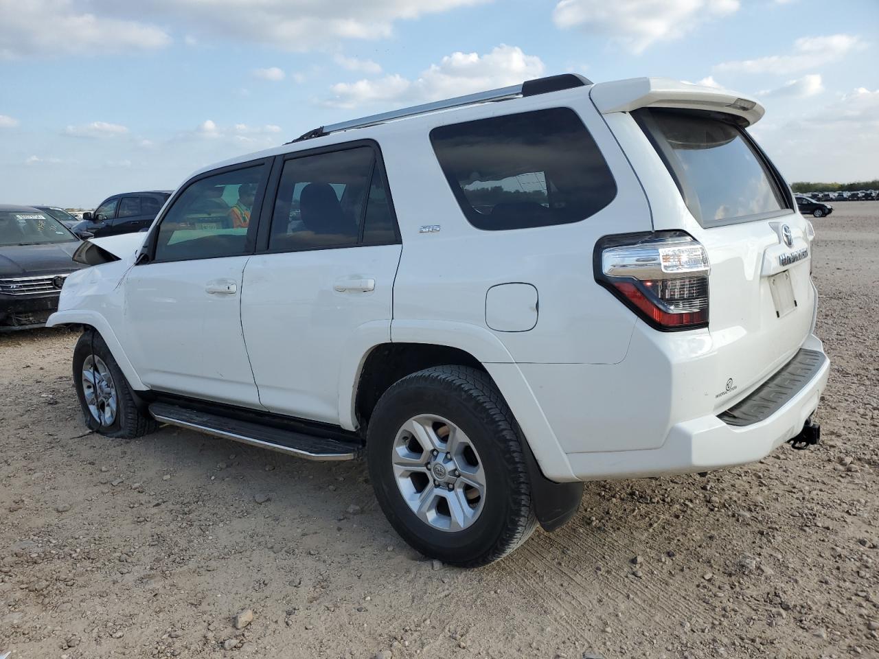 2022 TOYOTA 4RUNNER SR5 VIN:JTEEU5JR4N5260461