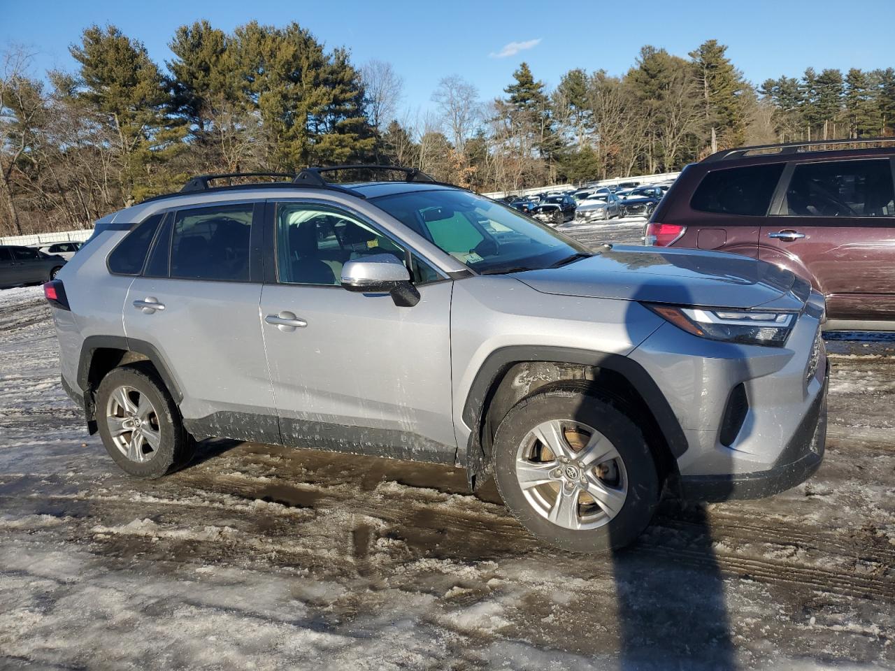 2022 TOYOTA RAV4 XLE VIN:2T3P1RFV9NC258623