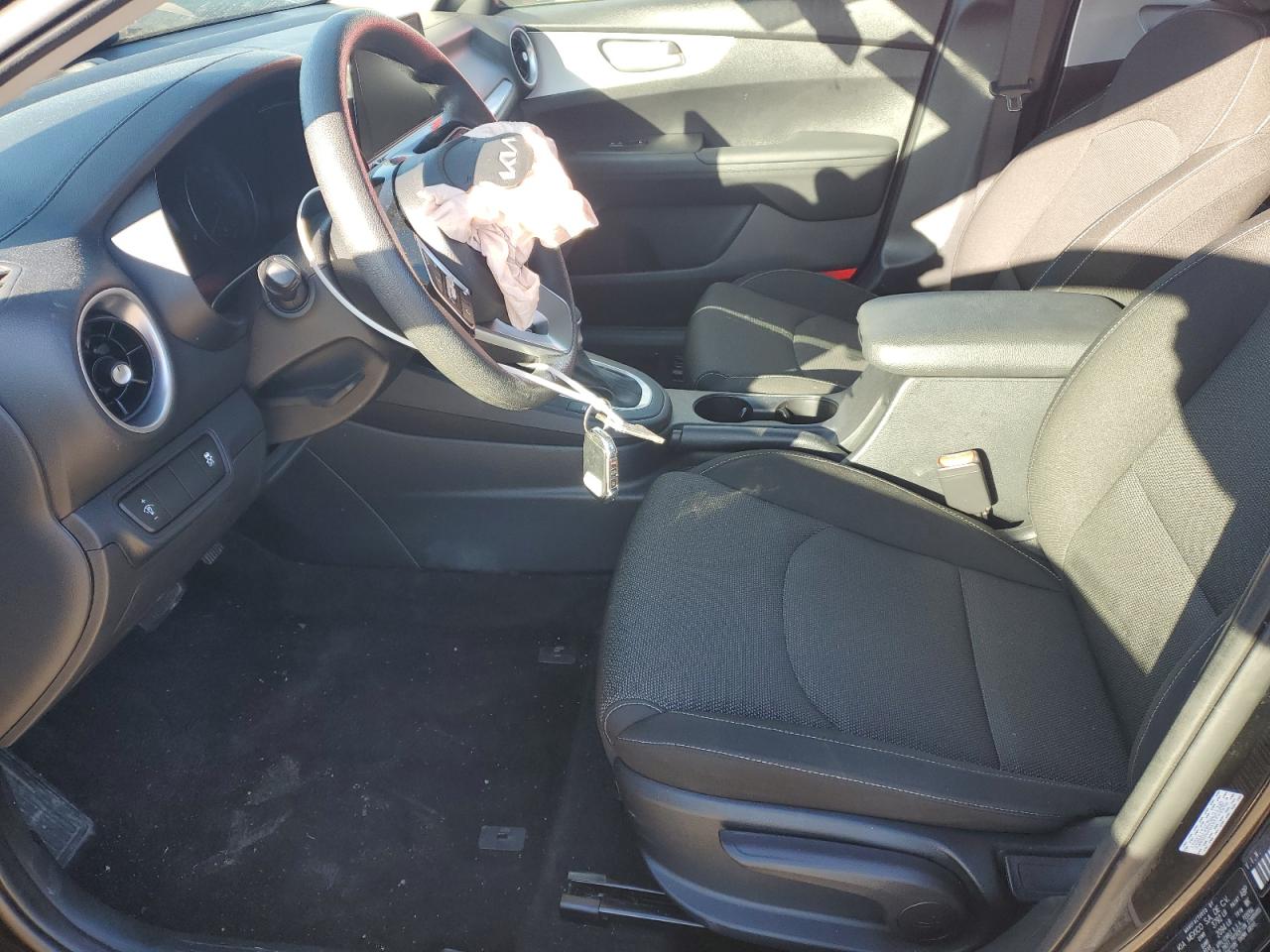 2024 KIA FORTE LX VIN:3KPF24AD5RE790851