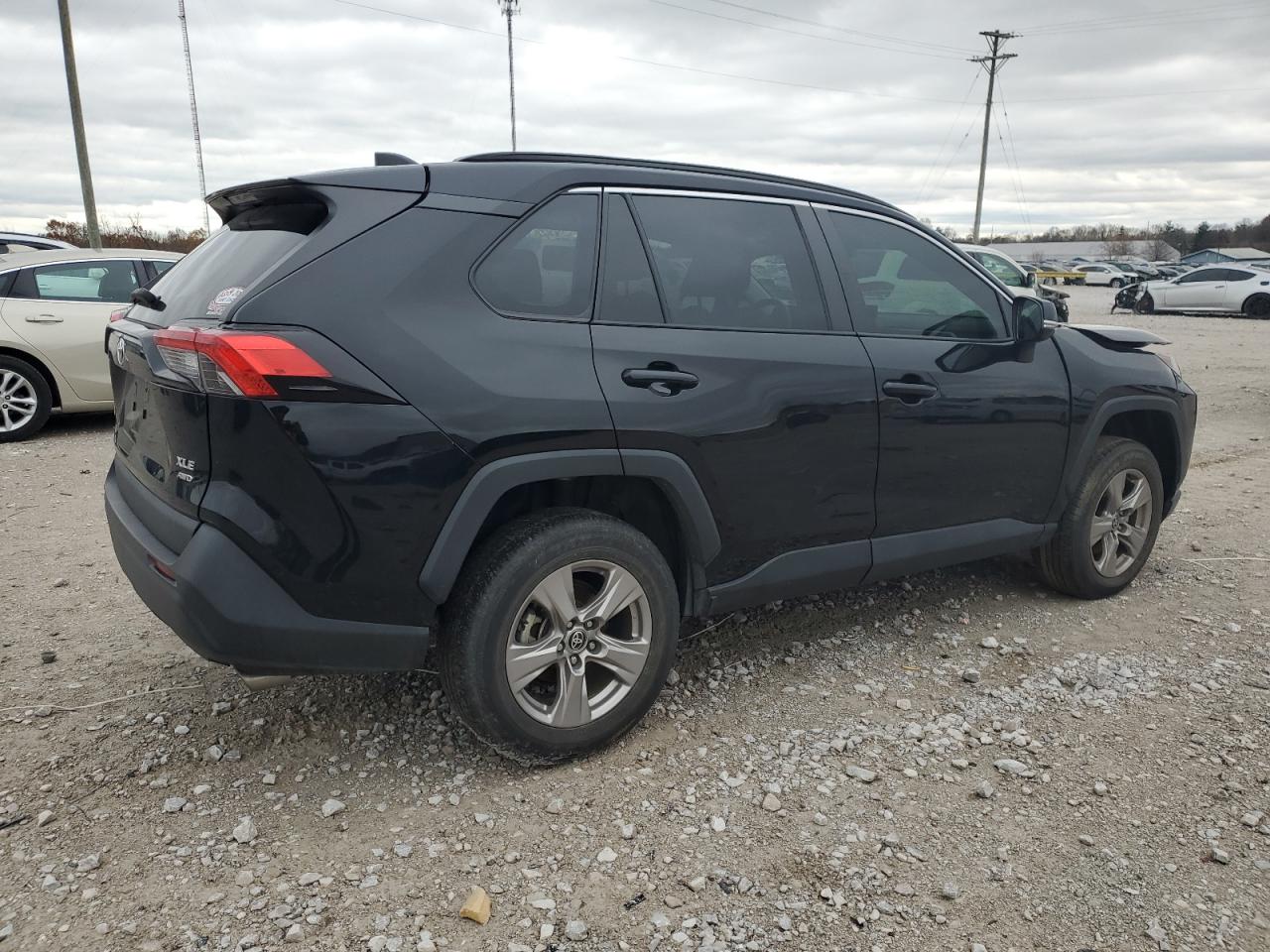 2022 TOYOTA RAV4 XLE VIN:2T3P1RFVXNC277598