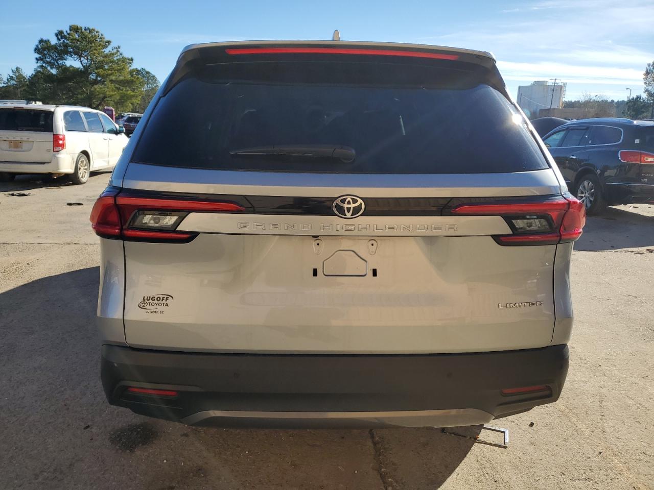 2024 TOYOTA GRAND HIGHLANDER XLE VIN:5TDAAAA53RS004636