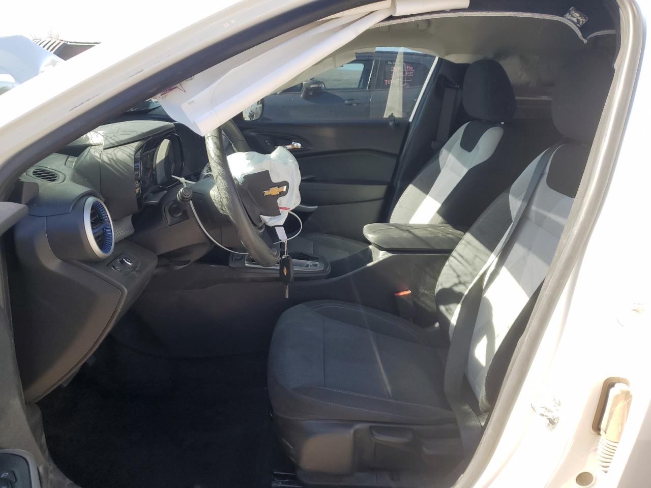 2024 CHEVROLET TRAX LS VIN:KL77LFE26RC123166