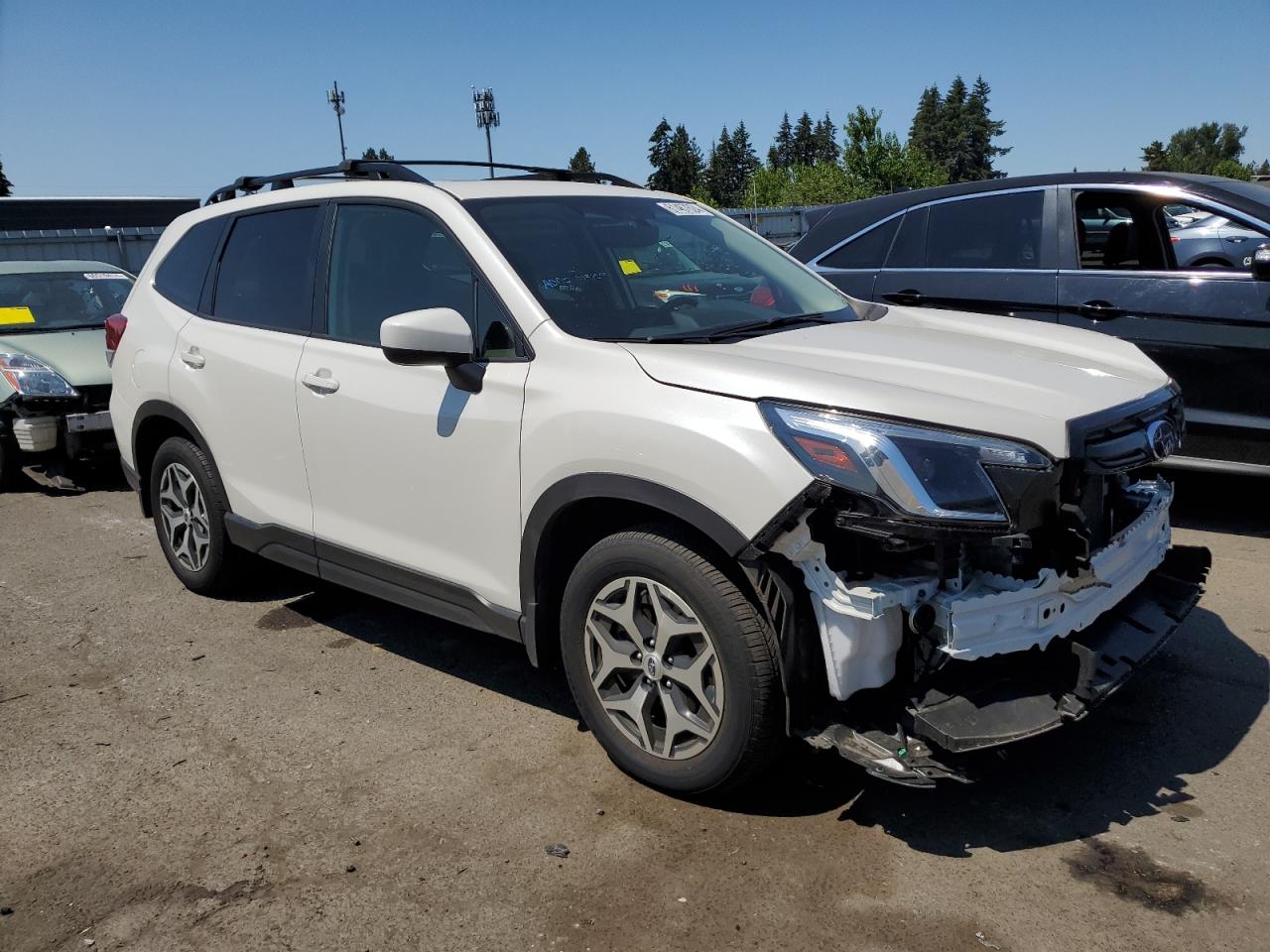 2022 SUBARU FORESTER PREMIUM VIN:JF2SKAEC1NH490812