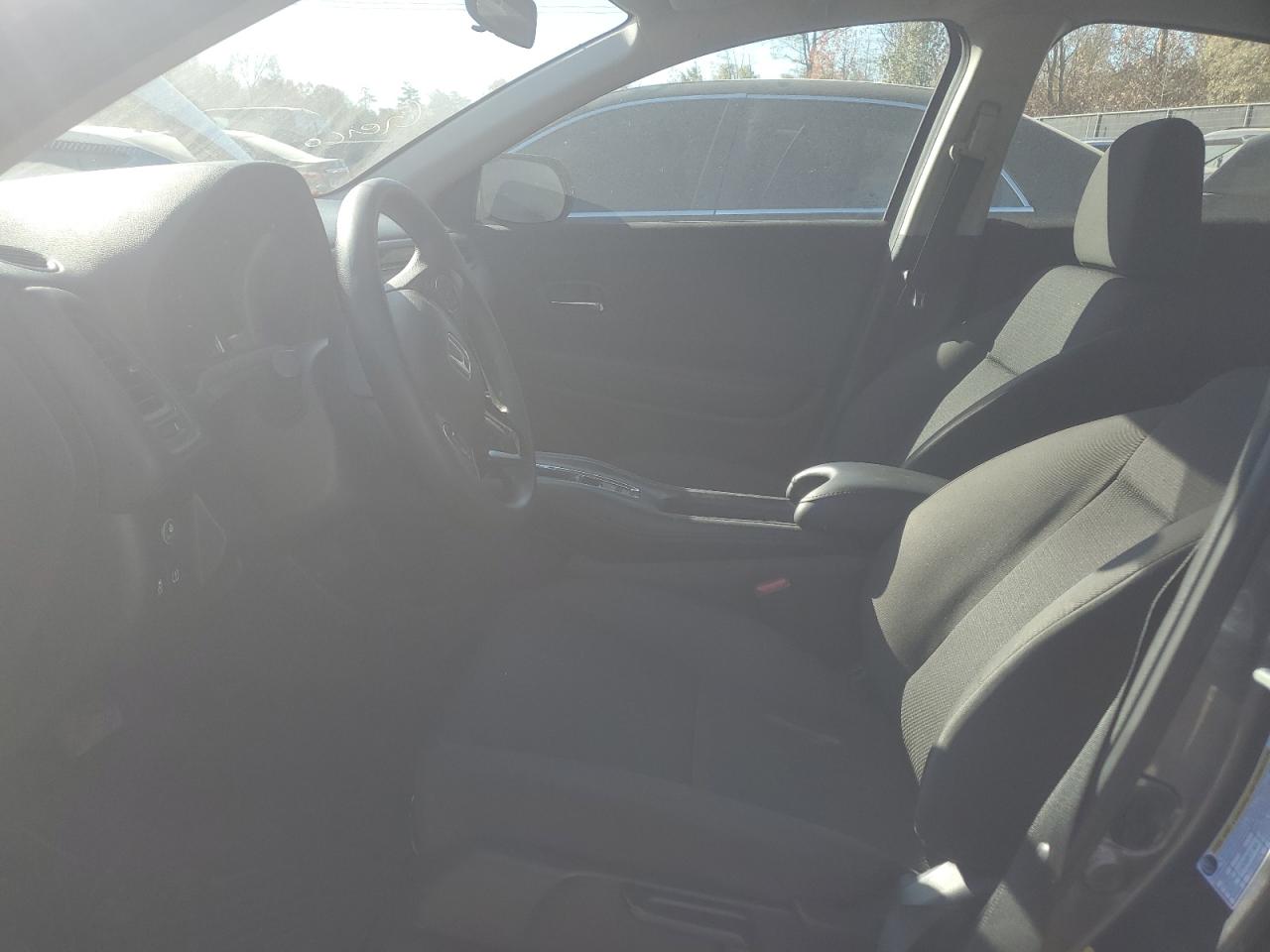 2022 HONDA HR-V LX VIN:3CZRU6H36NM774071