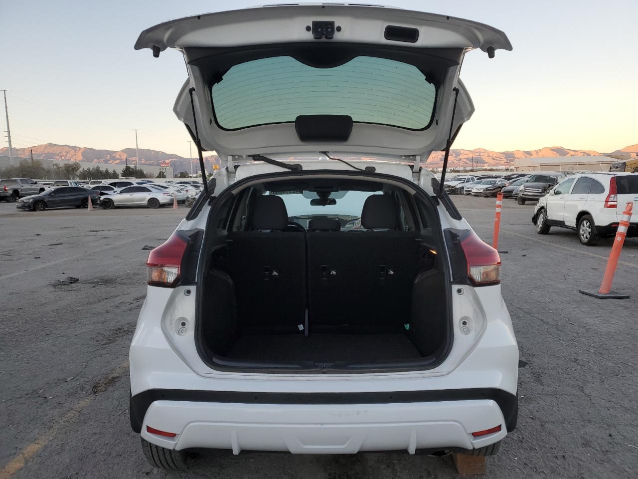 2023 NISSAN KICKS S VIN:3N1CP5BV3PL551067
