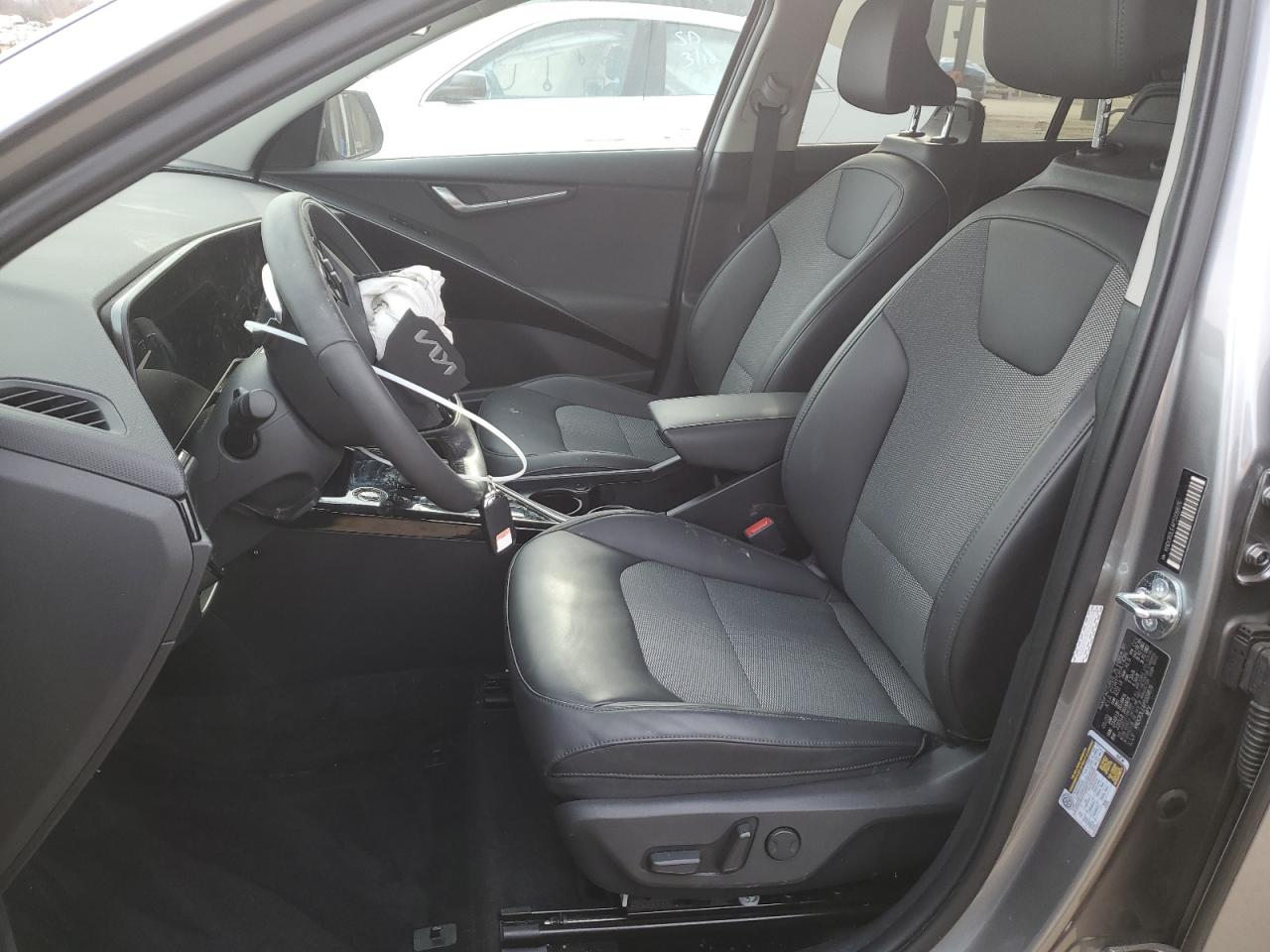 2023 KIA NIRO EX VIN:KNDCR3LE4P5109876