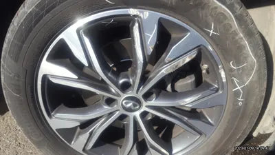 2019 Infiniti QX30 VIN: