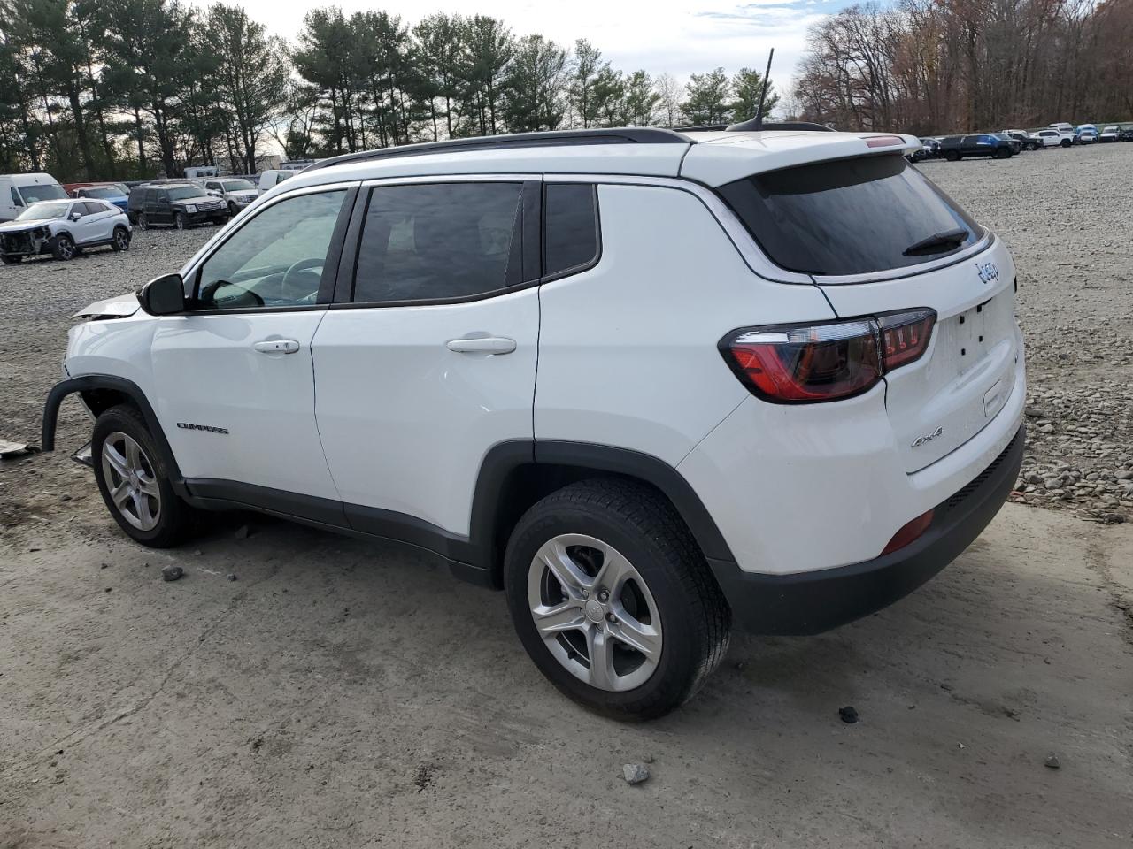 2023 JEEP COMPASS LATITUDE VIN:3C4NJDBN2PT545617