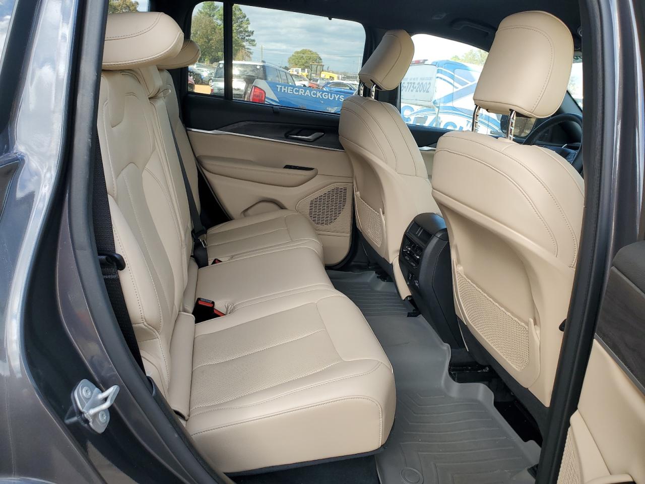 2023 JEEP GRAND CHEROKEE LIMITED VIN:1C4RJGBGXPC525390
