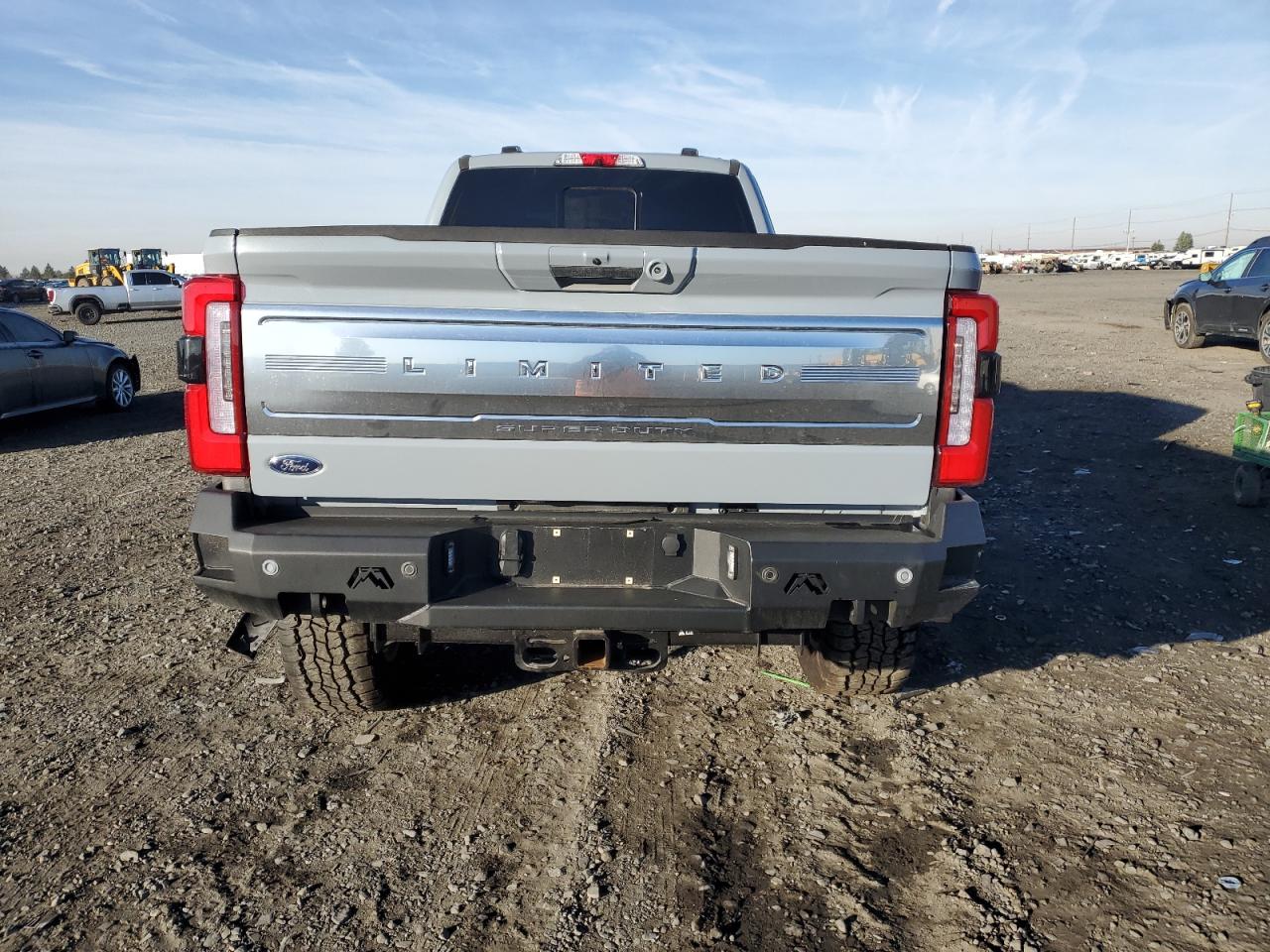 2024 FORD F350 SUPER DUTY VIN:1FT8W3BM0RED84347