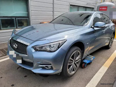 2014 Infiniti Q50 VIN: