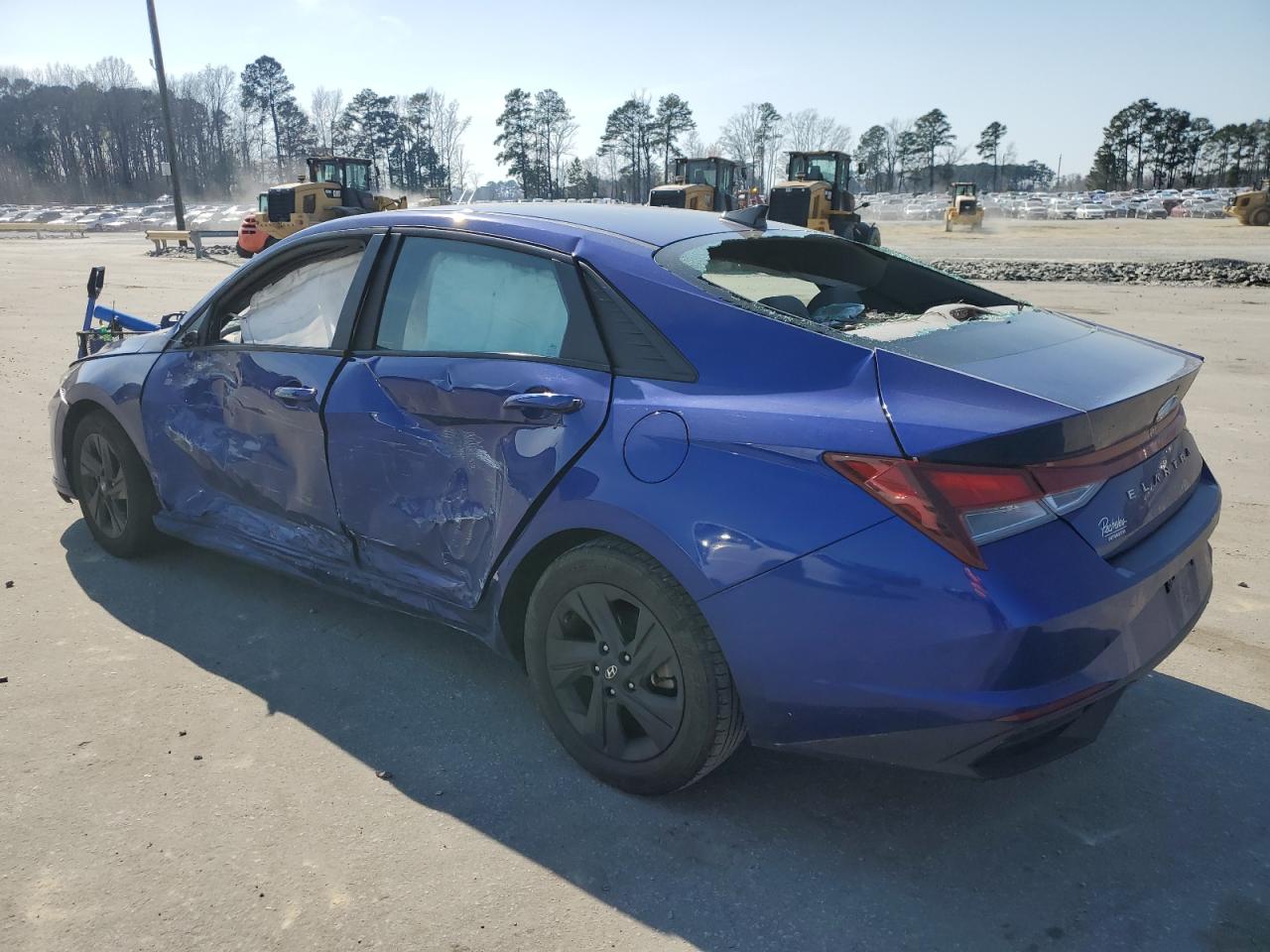 2022 HYUNDAI ELANTRA SEL VIN:KMHLM4AG5NU335092