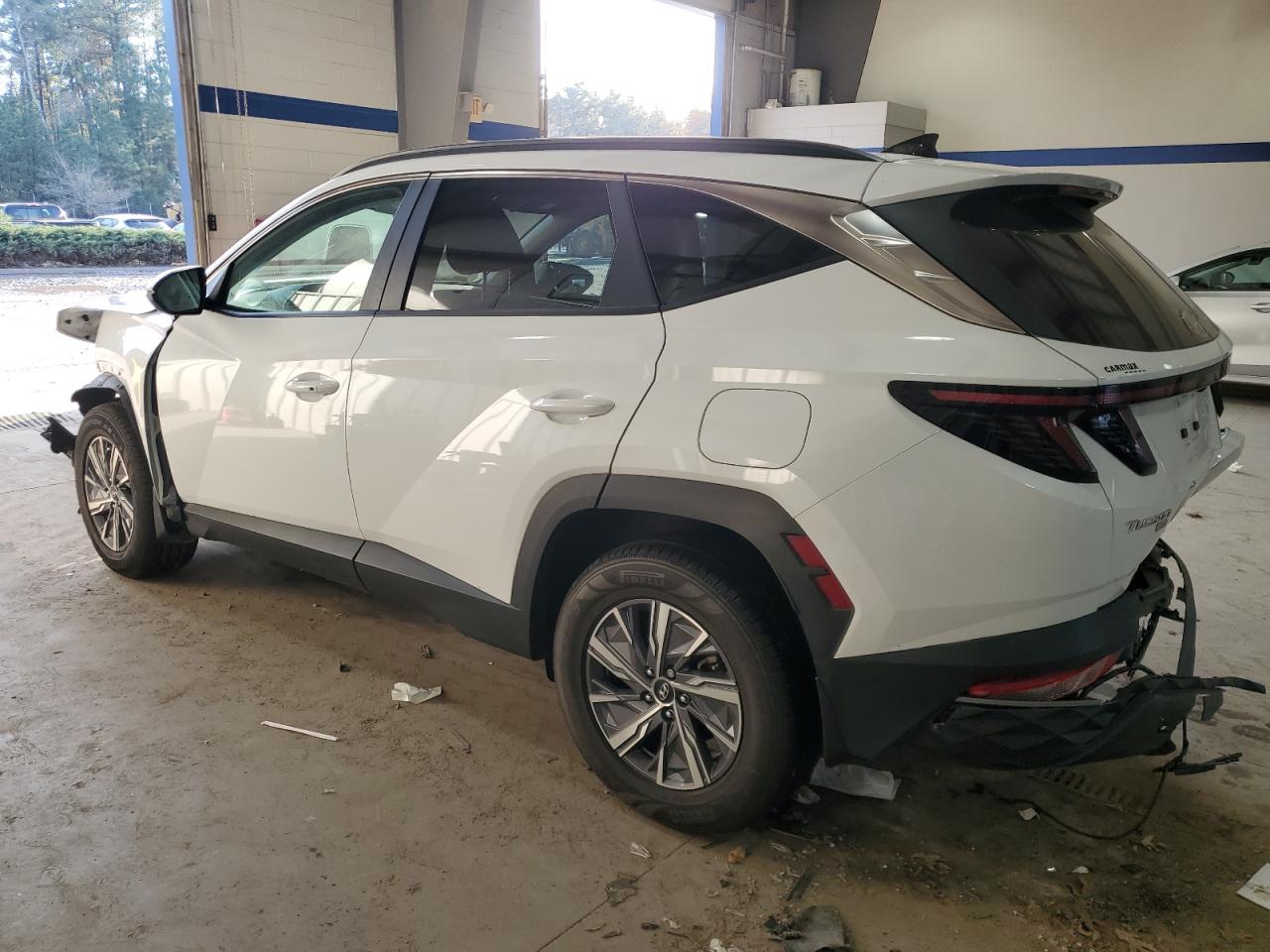 2022 HYUNDAI TUCSON BLUE VIN:KM8JBCA17NU082523