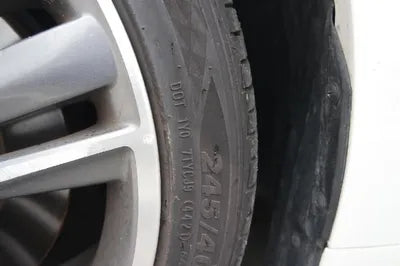 2016 Infiniti Q50 VIN: