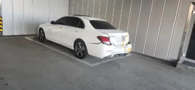 2019 Mercedes-Benz E 220 VIN: