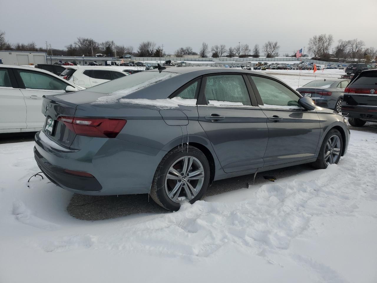 2024 VOLKSWAGEN JETTA SE VIN:3VW7M7BU6RM060030