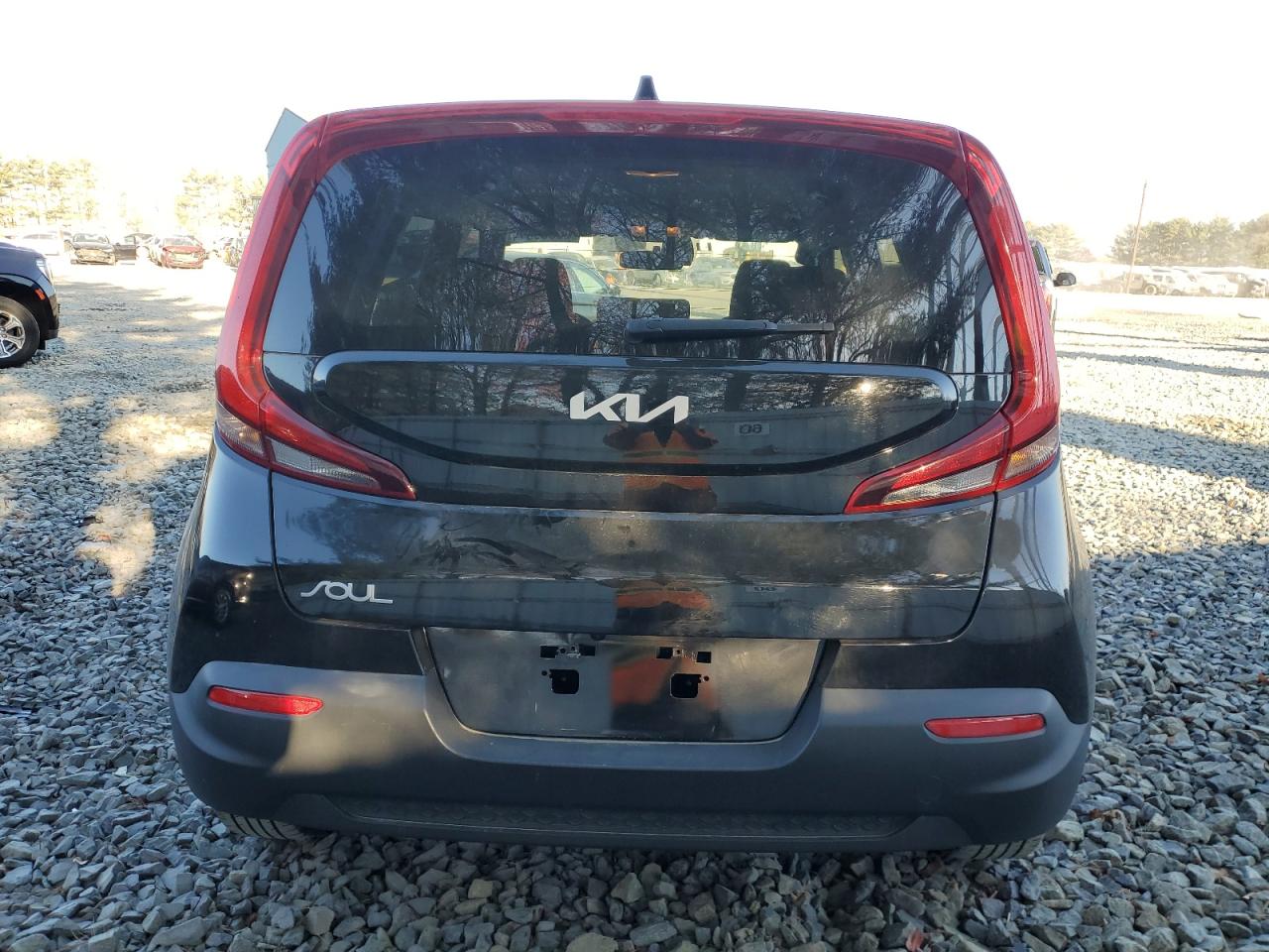 2022 KIA SOUL LX VIN:KNDJ23AU8N7165407