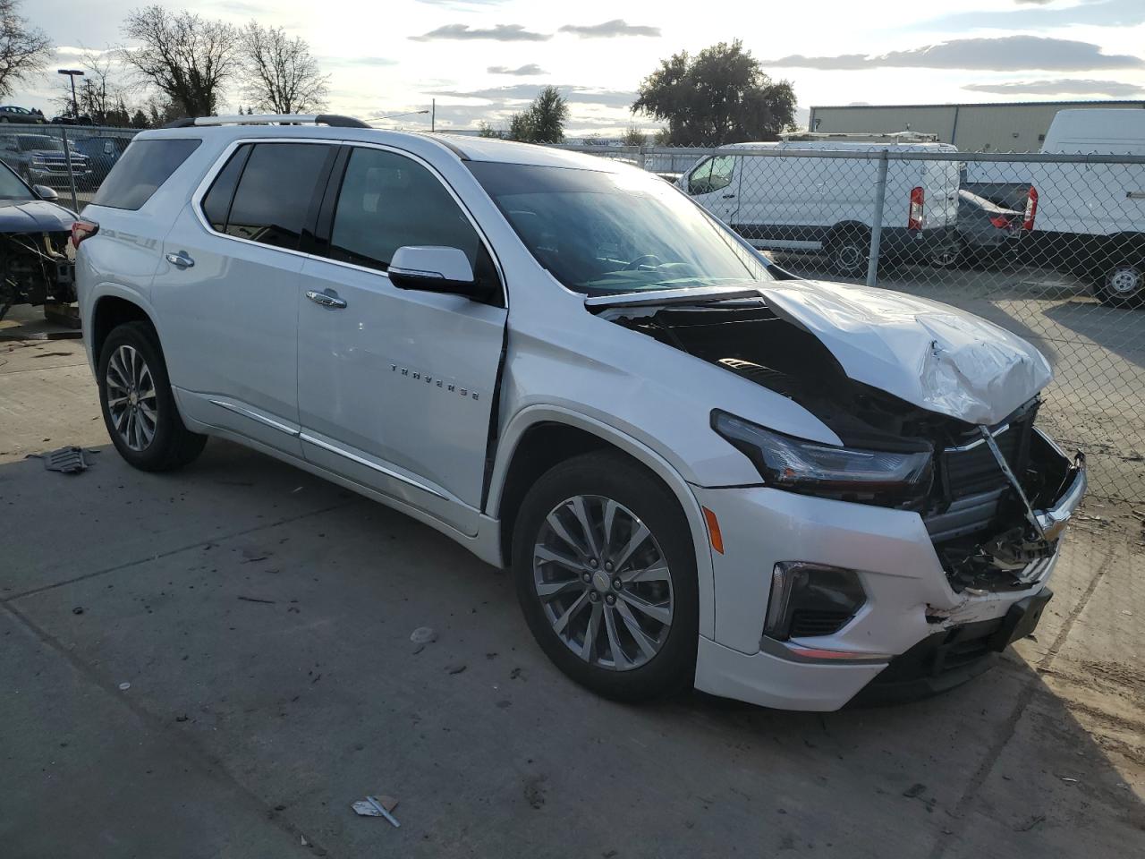 2022 CHEVROLET TRAVERSE PREMIER VIN:1GNEVKKW9NJ125026