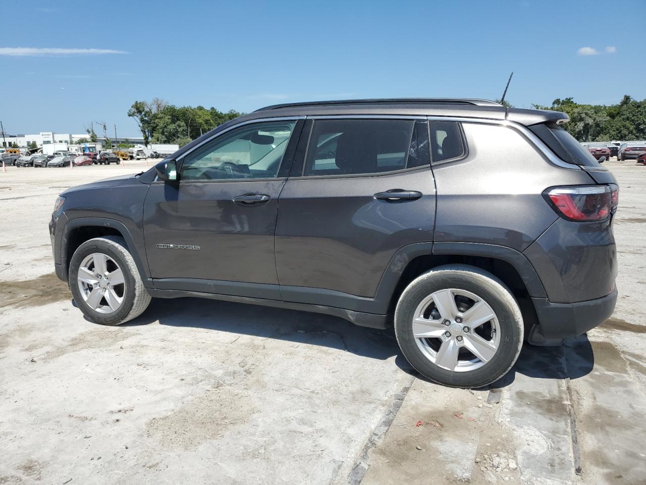 2022 JEEP COMPASS LATITUDE VIN:3C4NJDBB8NT223535