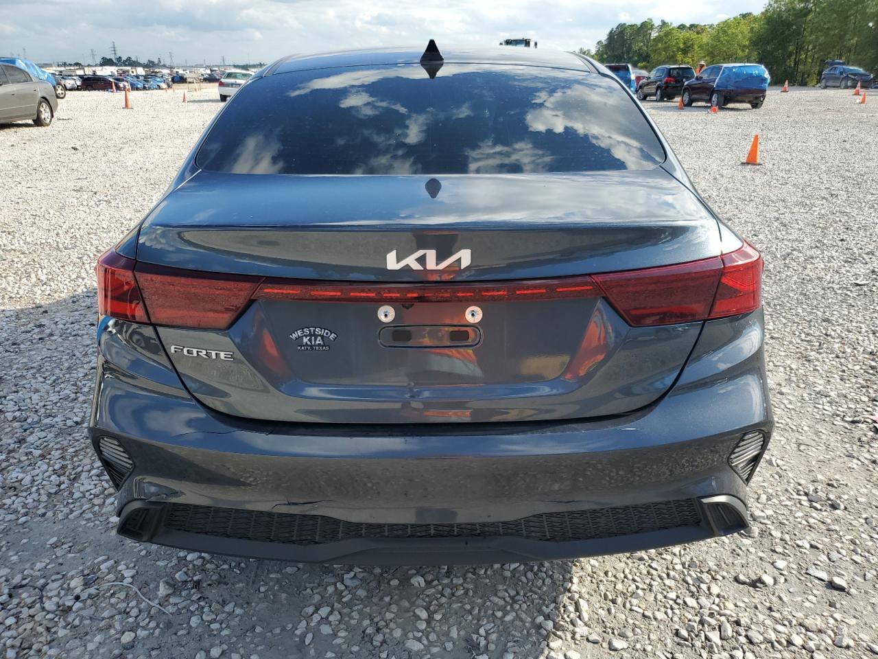 2023 KIA FORTE LX VIN:3KPF24AD4PE567679