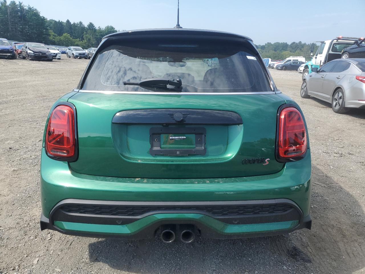 2024 MINI COOPER S VIN:WMW53DK0XR2U29579