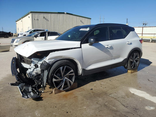 2022 VOLVO XC40 T5 R-DESIGN VIN:YV4162UM9N2722040