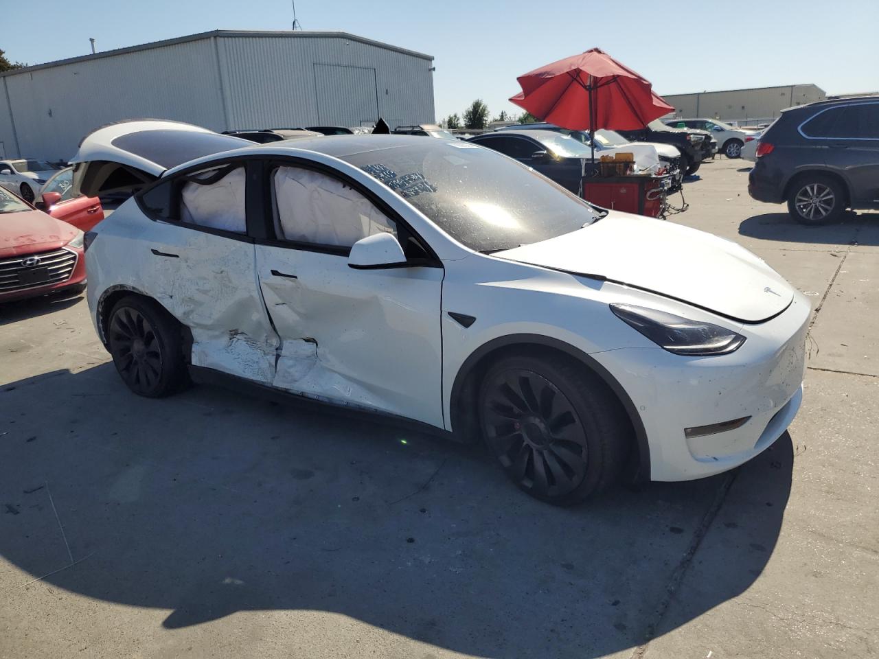 2022 TESLA MODEL Y  VIN:7SAYGDEF7NF340910