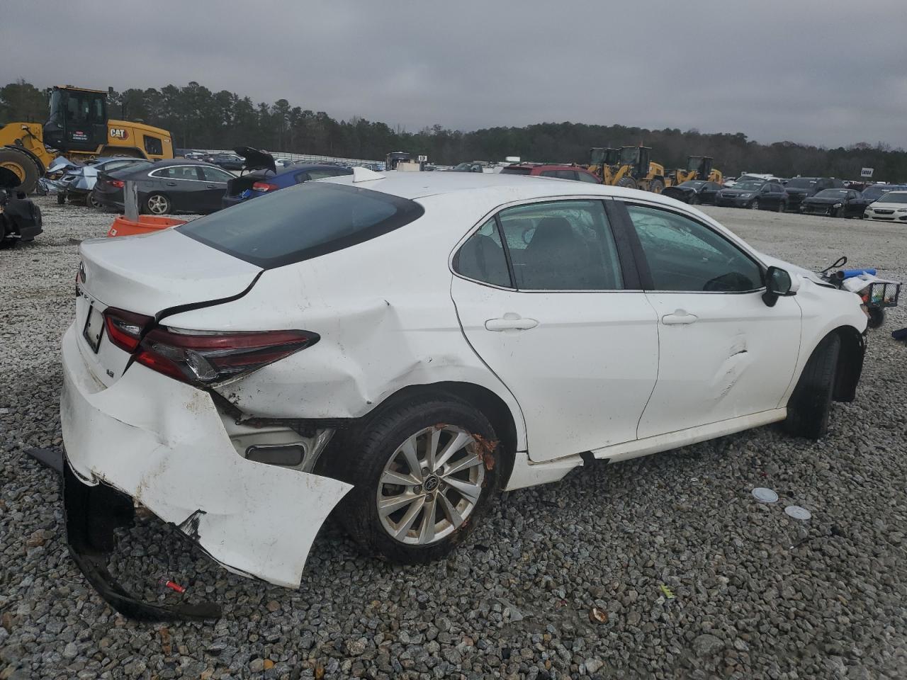 2022 TOYOTA CAMRY LE VIN:4T1C11AKXNU648554