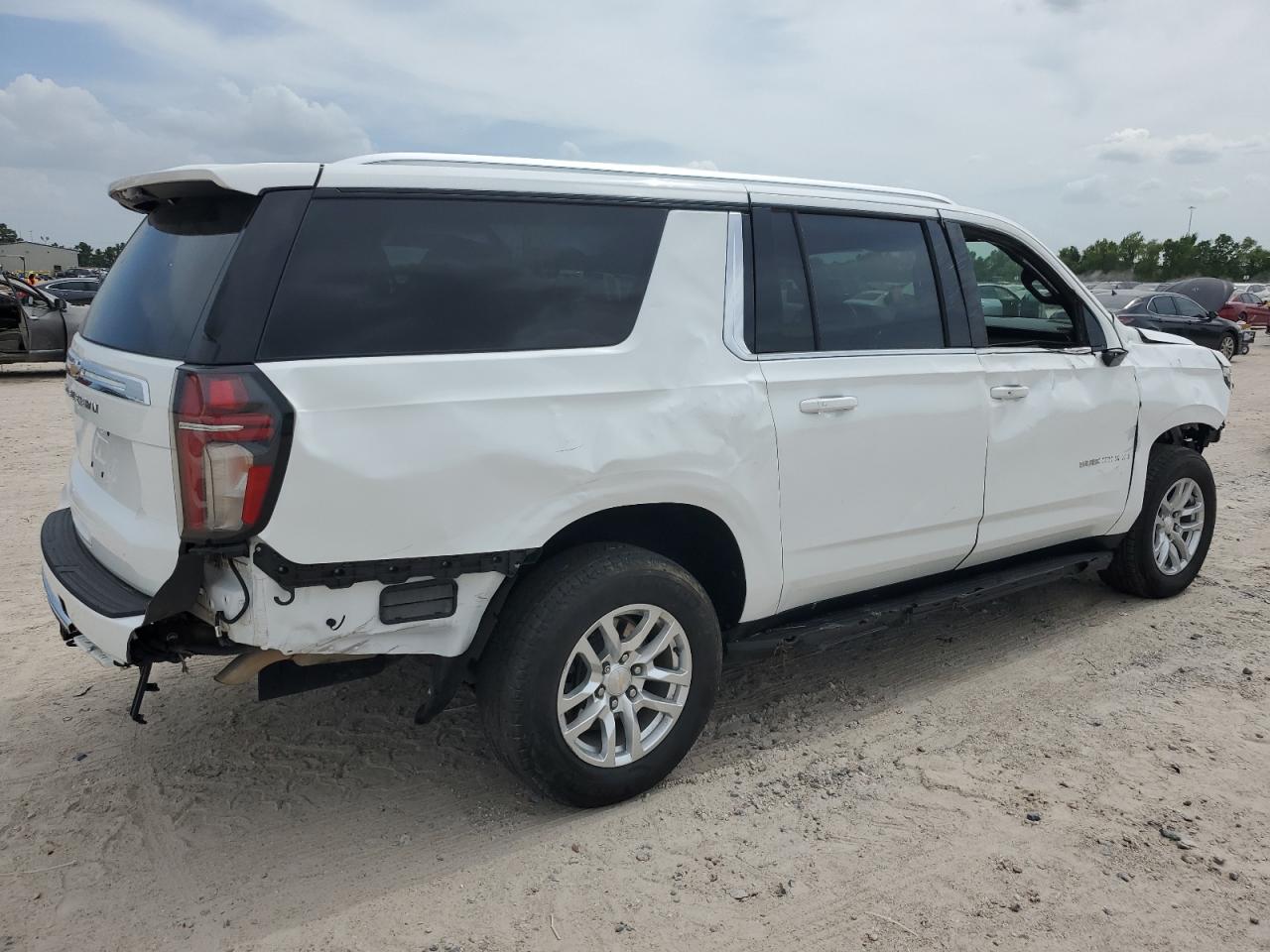 2022 CHEVROLET SUBURBAN C1500  LS VIN:1GNSCBKD3NR202966