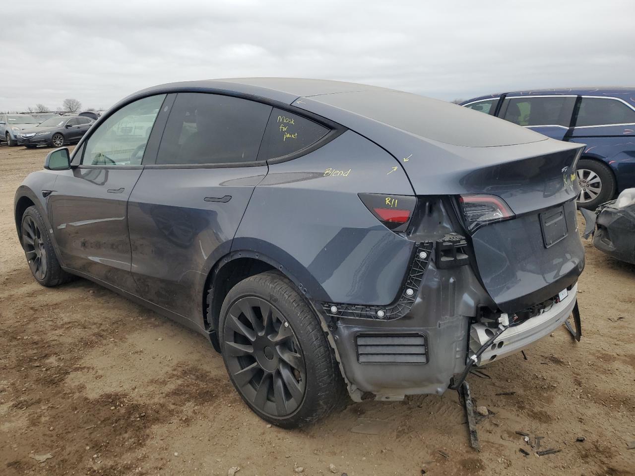 2023 TESLA MODEL Y  VIN:7SAYGDEE5PF671897