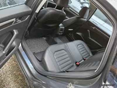 2018 Volkswagen Passat VIN: