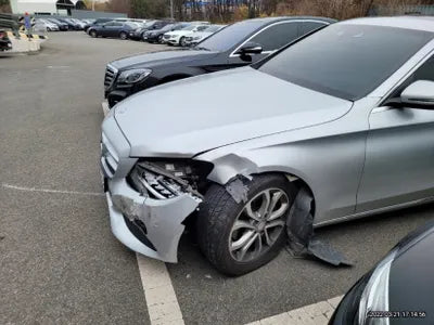 2015 Mercedes-Benz C 200 WDDWF4CB2GF242086 VIN:WDDWF4CB2GF242086