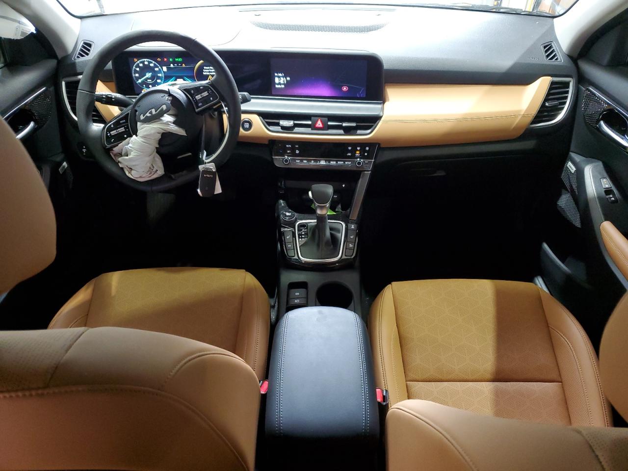 2024 KIA SELTOS SX VIN:KNDETCA74R7558657