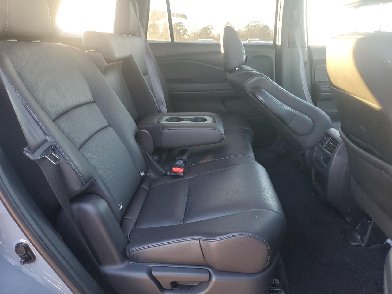 2022 HONDA PASSPORT EXL VIN:5FNYF7H55NB004452