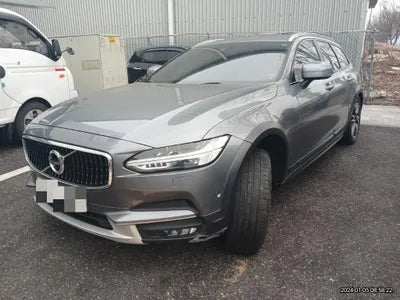 2017 Volvo V90 VIN: