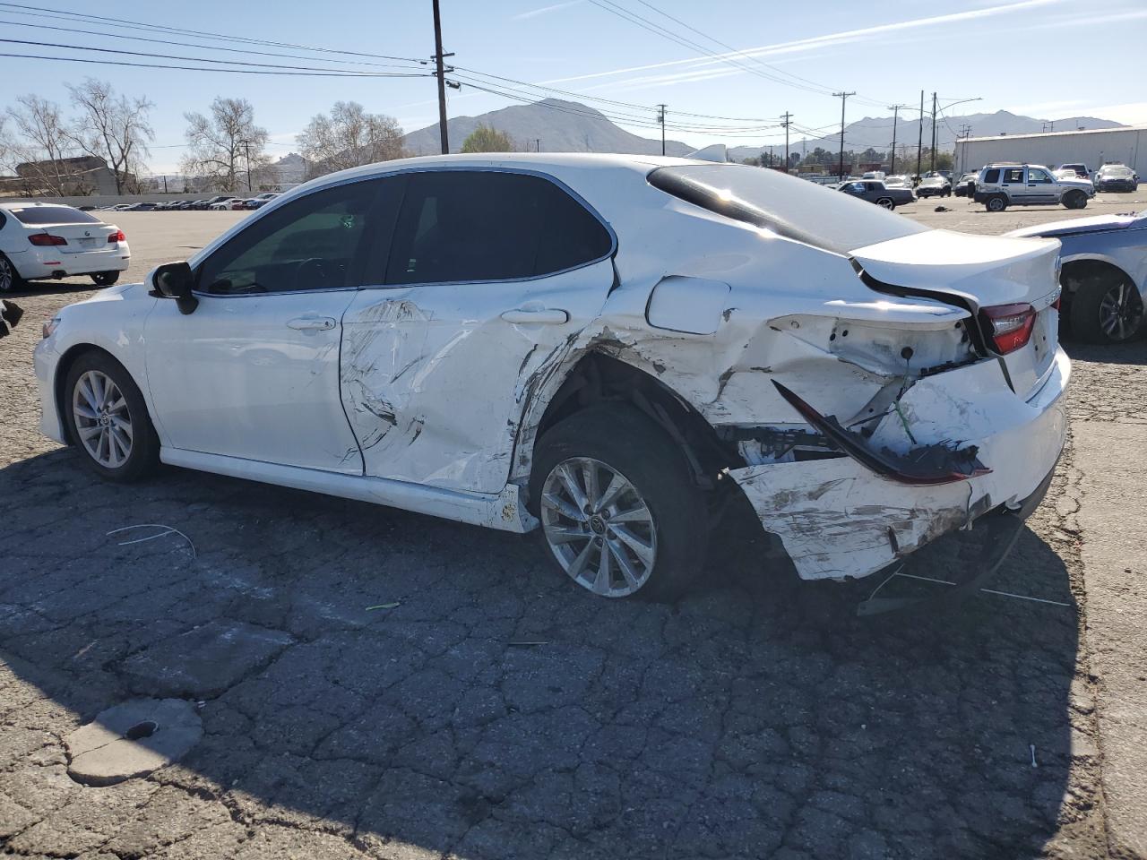 2022 TOYOTA CAMRY LE VIN:4T1C11AK8NU634037