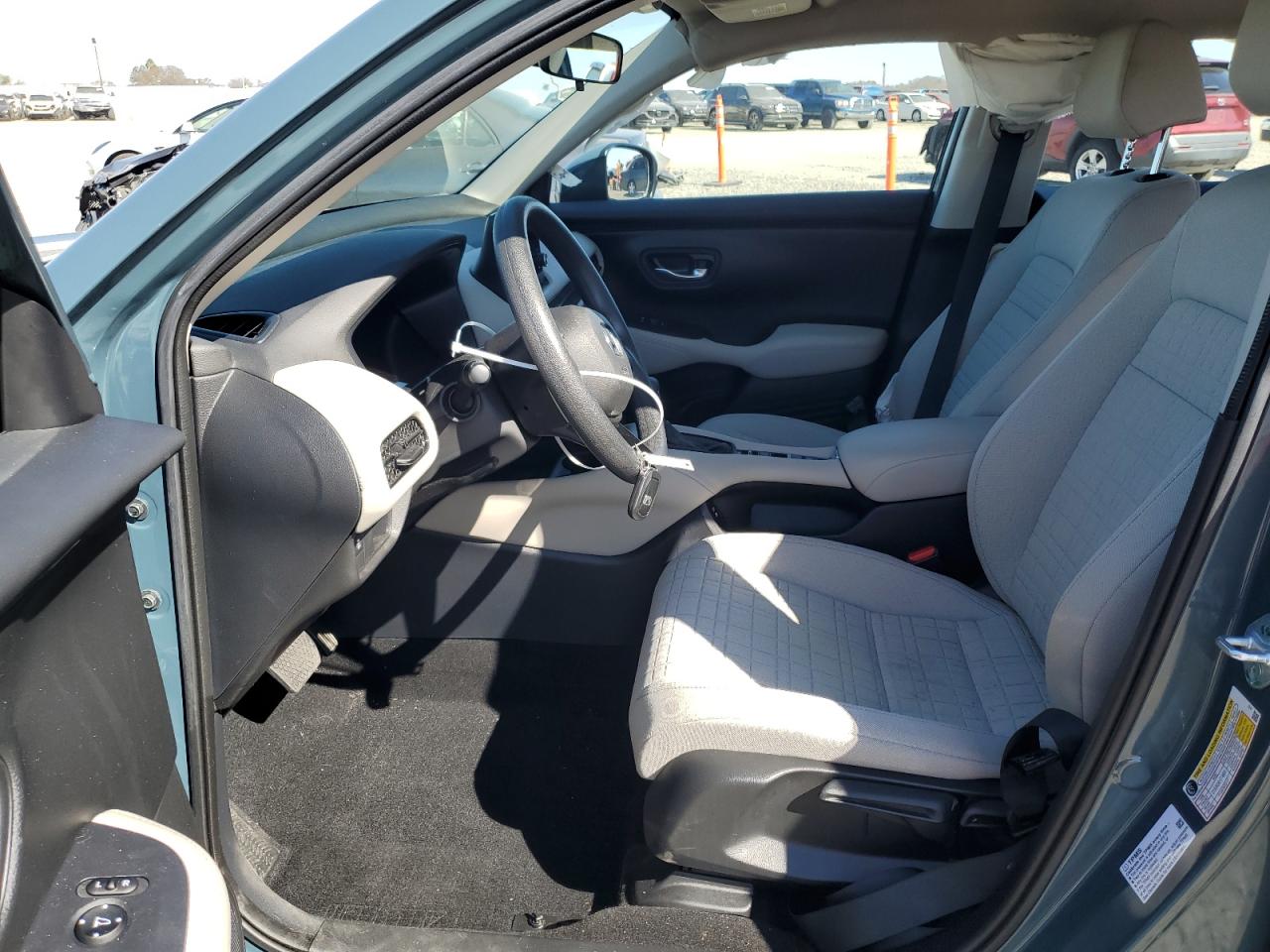2024 HONDA HR-V LX VIN:3CZRZ1H31RM740243
