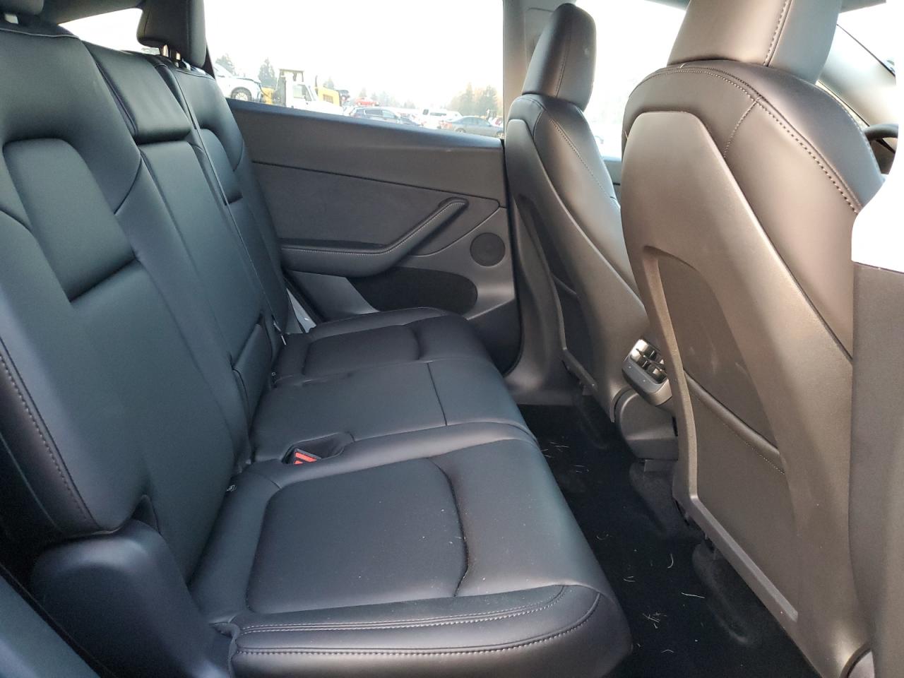 2024 TESLA MODEL Y  VIN:7SAYGAEE0RF162060