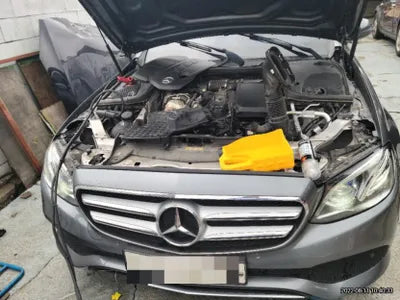 2018 Mercedes-Benz E 220 VIN: