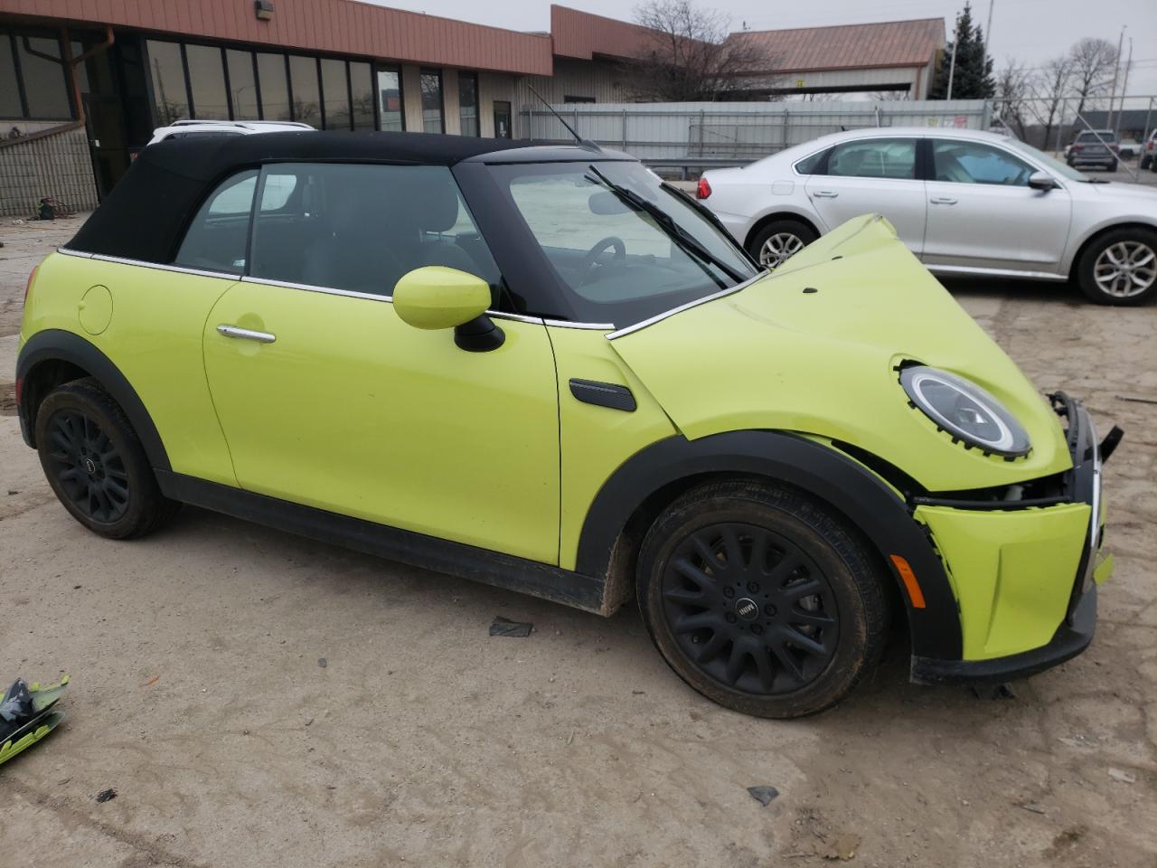 2023 MINI COOPER  VIN:WMW23DL05P3R24359