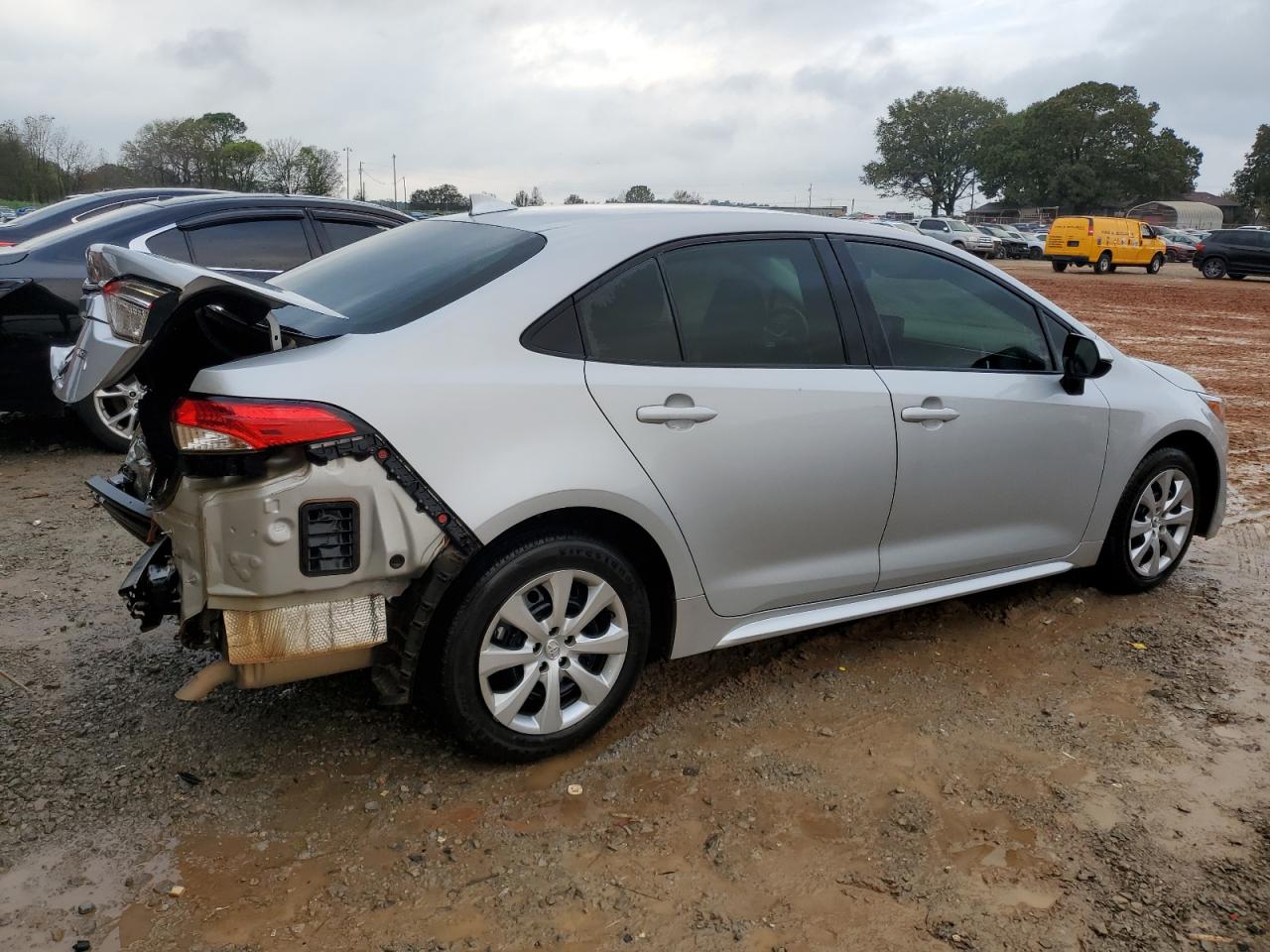 2024 TOYOTA COROLLA LE VIN:5YFB4MDE3RP128276