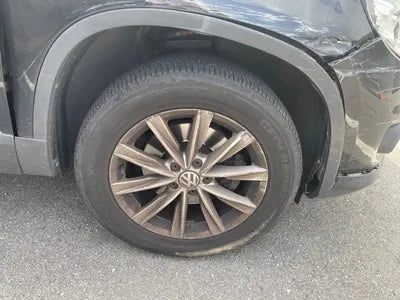 2014 Volkswagen Tiguan VIN: